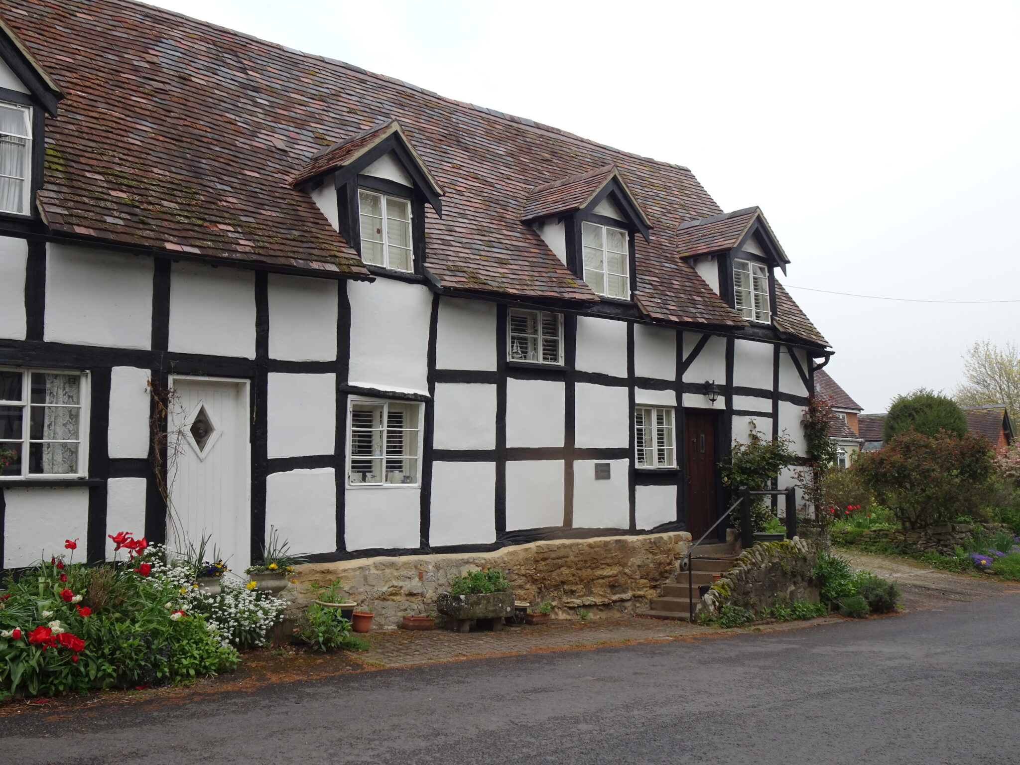 Worcestershire houses